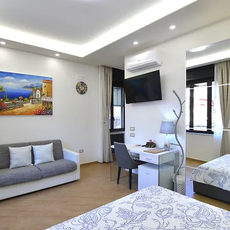 Oda ve Kahvaltı Deluxe Caserta