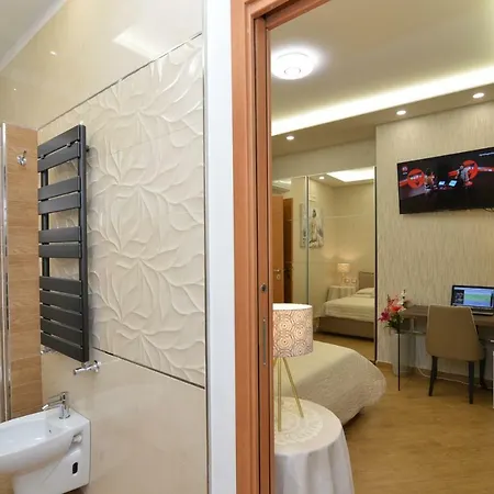 Deluxe 4* Caserte