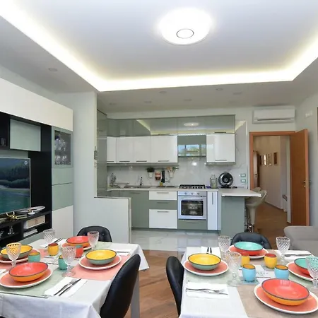 Deluxe Caserte